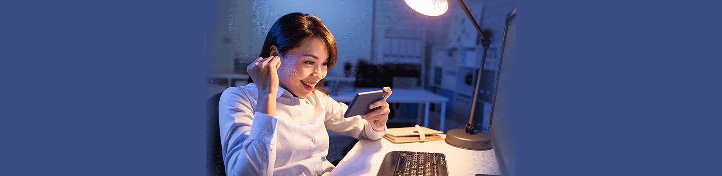 Sakit Kepala Belakang Menggangu? Cek Penyebabnya dan Cara Mengatasinya -  Wanita Sakit Kepala